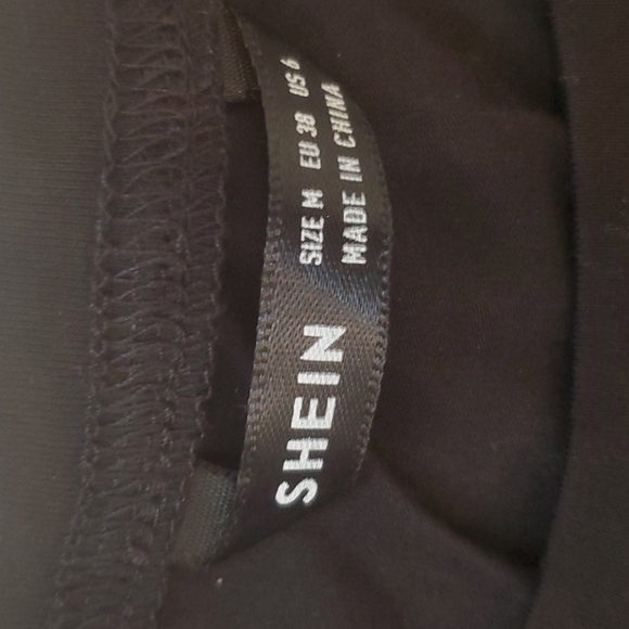 Shein Baby Girl Tee Shirt - Picture 5 of 5